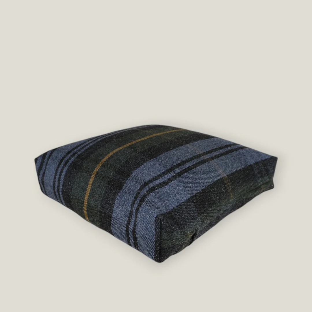 Brodick Pet Bed - Image 3