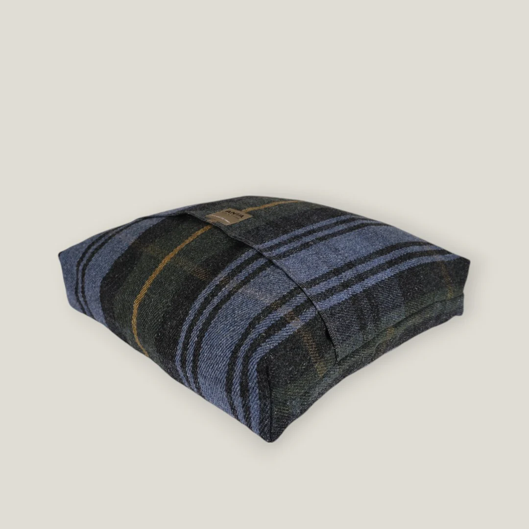 Brodick Pet Bed - Image 4