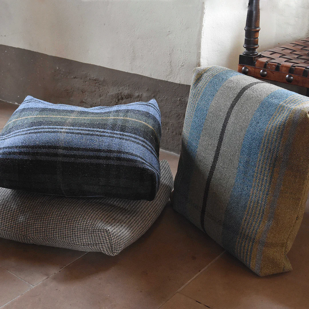 Brodick Pet Bed - Image 7