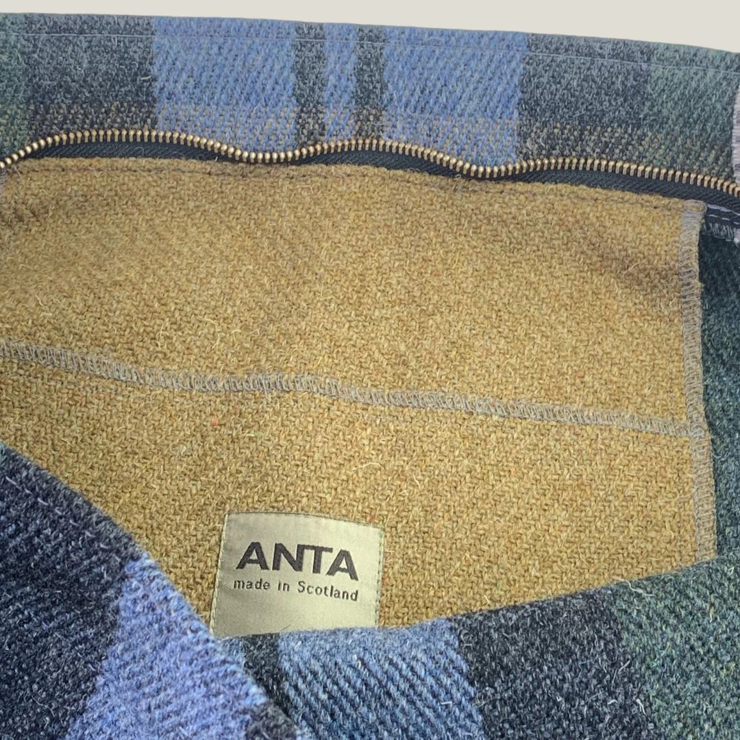 Brodick Travel Bag - Image 6