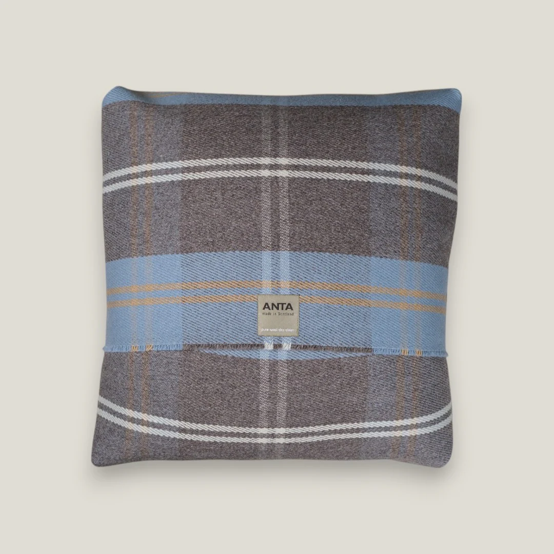 Cadboll Pet Bed - Image 5