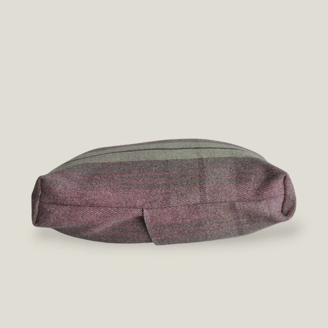 Cawdor Pet Bed - Image 5