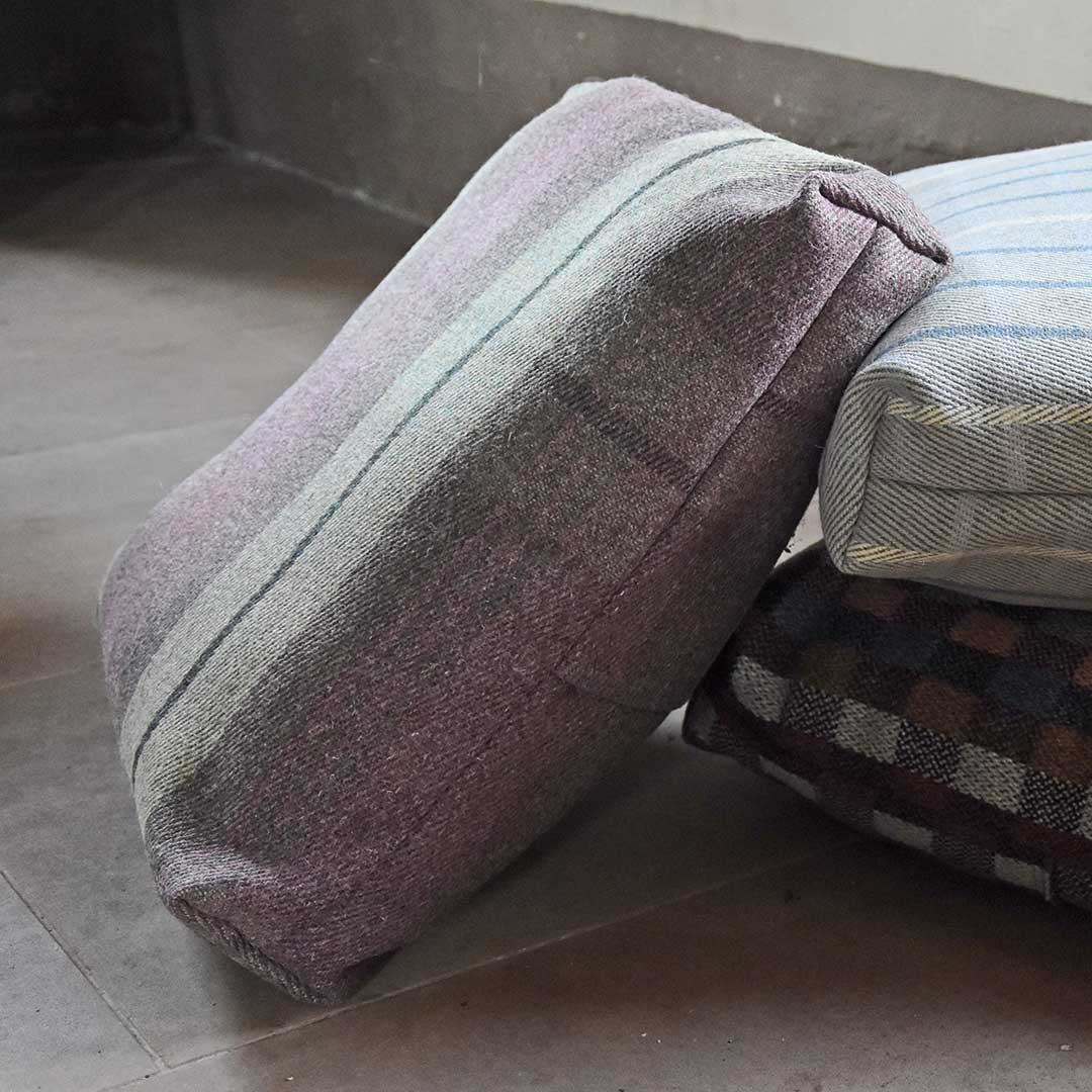 Cawdor Pet Bed - Image 6