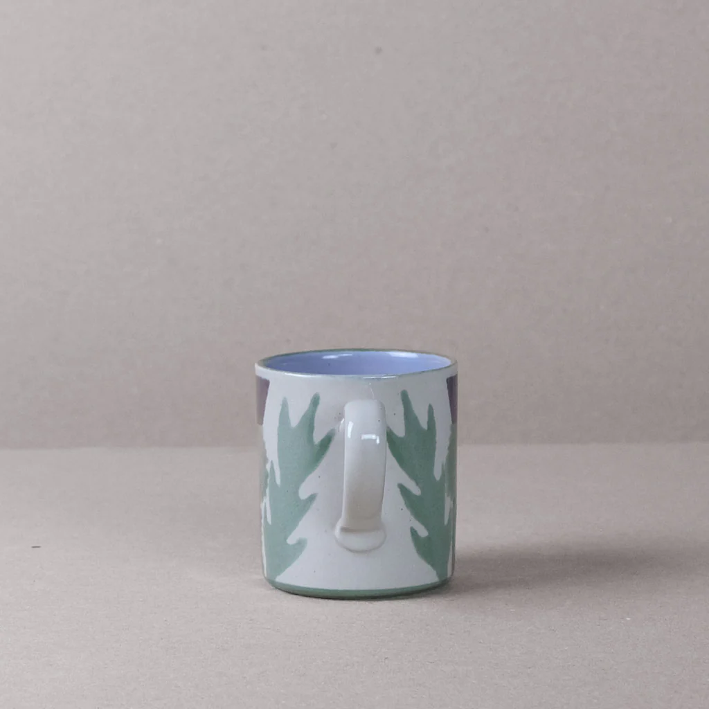 Cream Thistle Medium Mug - Image 4