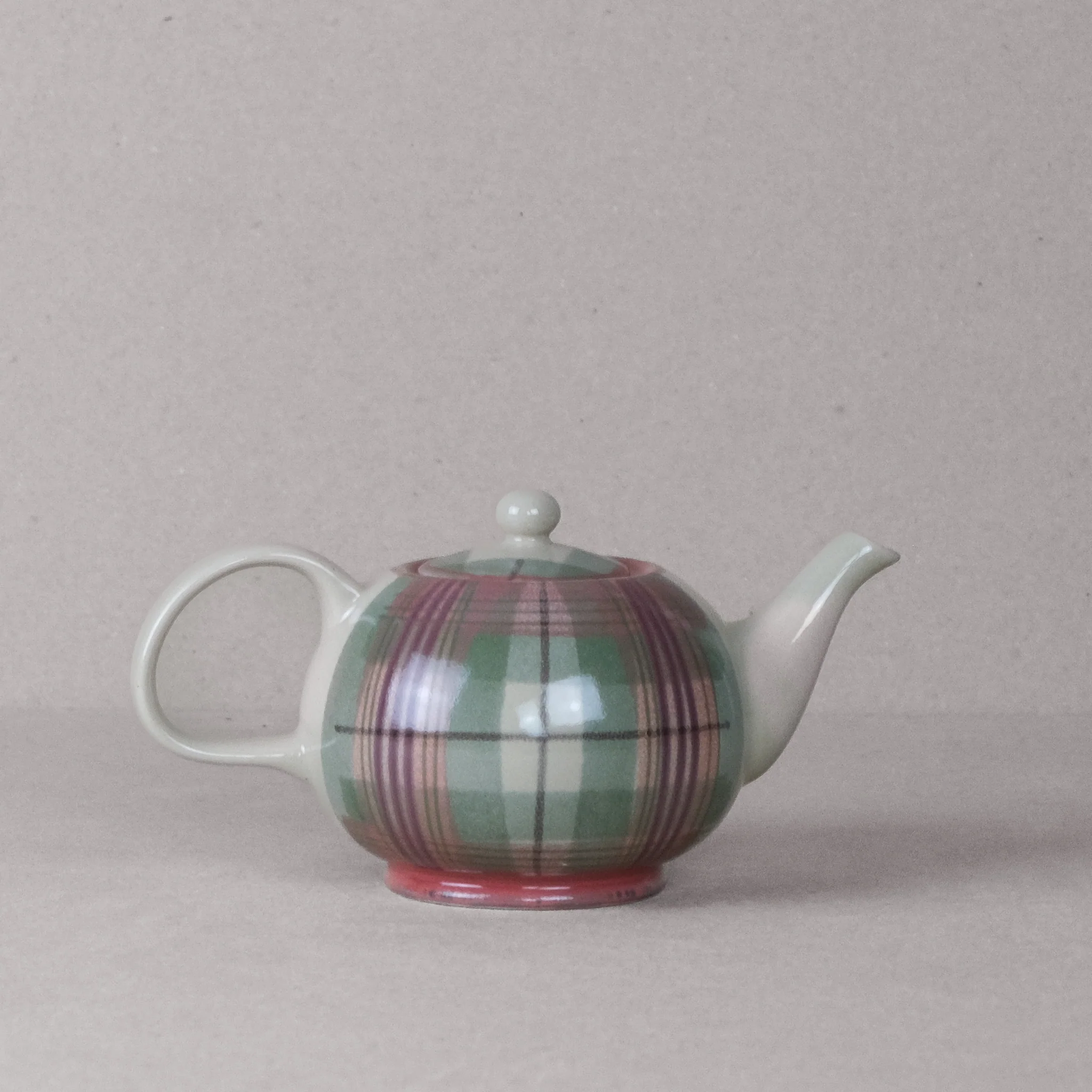 Ochil Small Teapot - Image 3