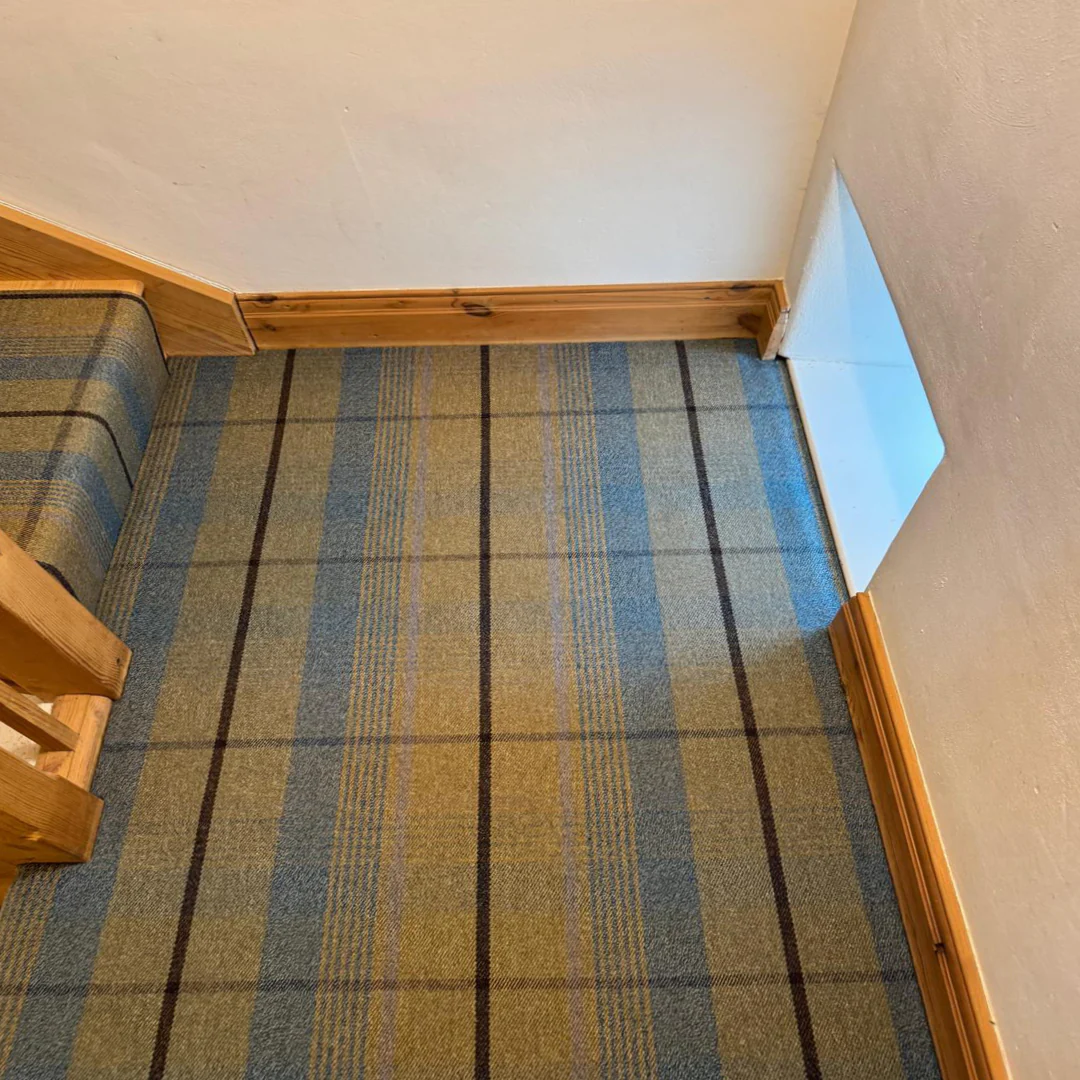 Duncan MacGillivray Wool Carpet - Image 4
