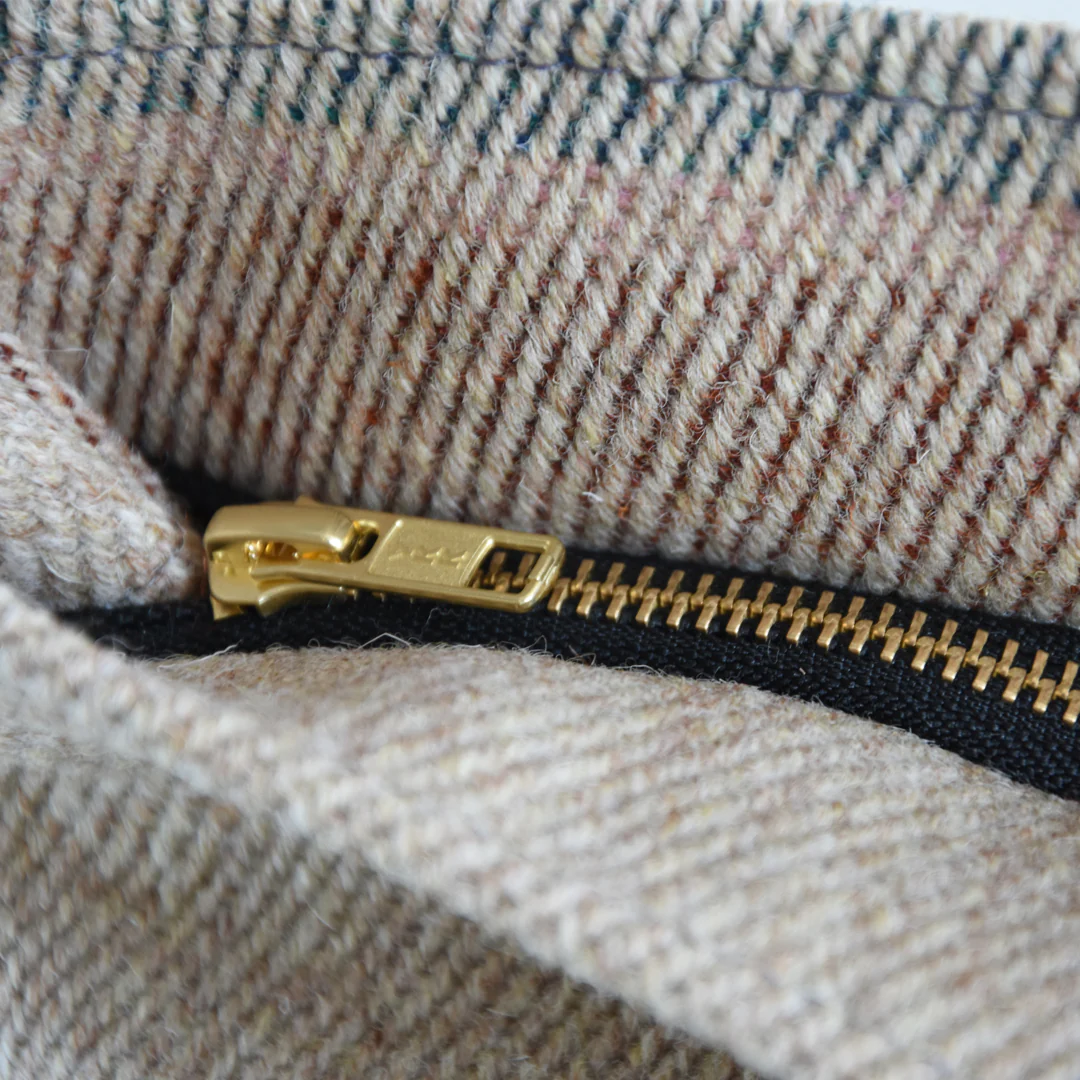 Flora Stewart Travel Bag - Image 4