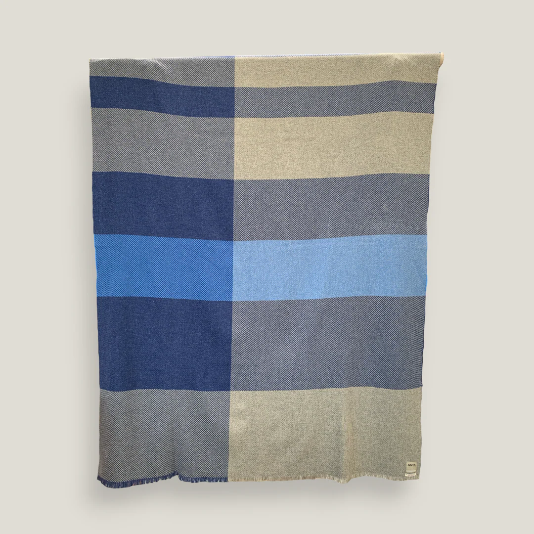 Francesca Leibowitz Sky Throw - Image 2