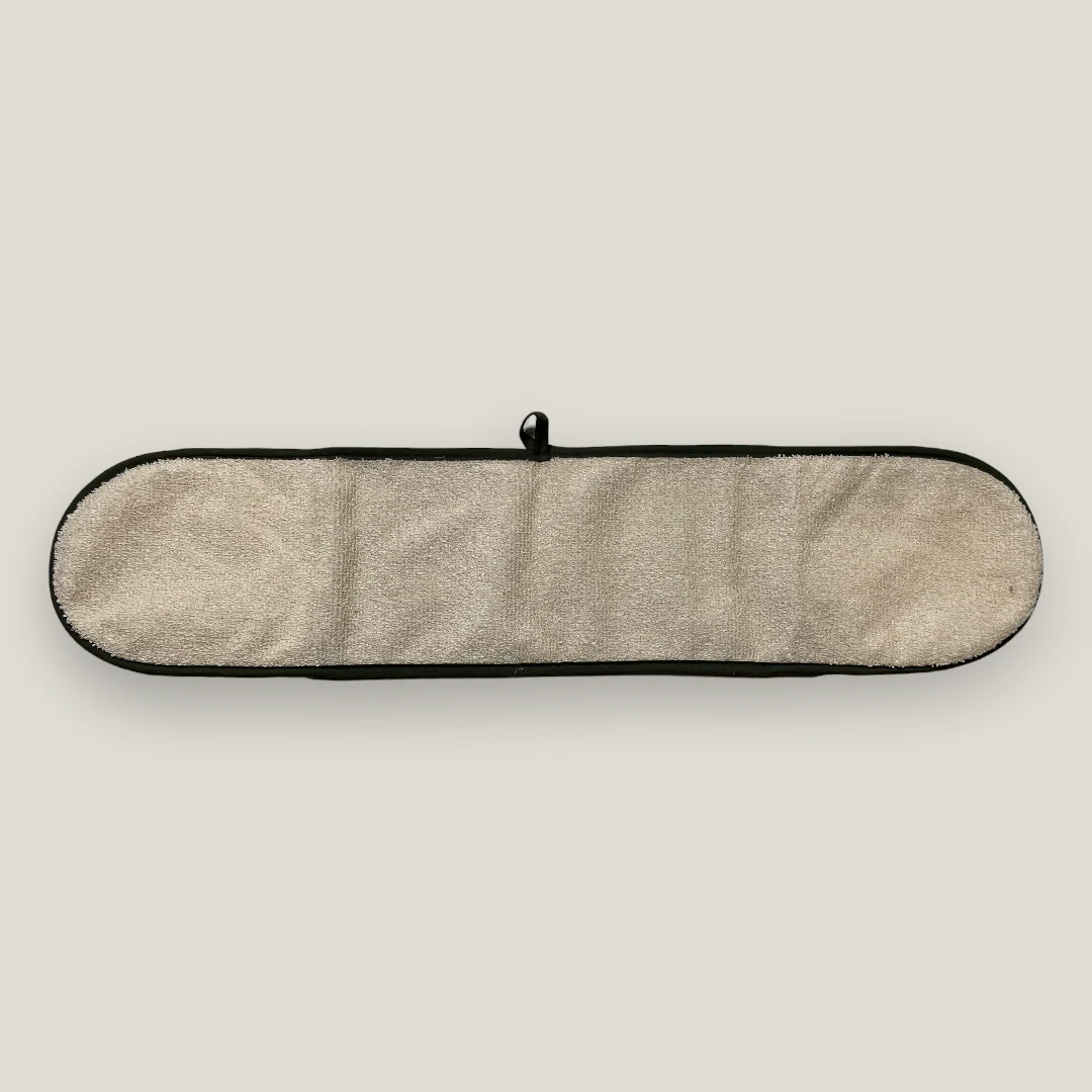Gill Scott Oven Gloves - Image 3