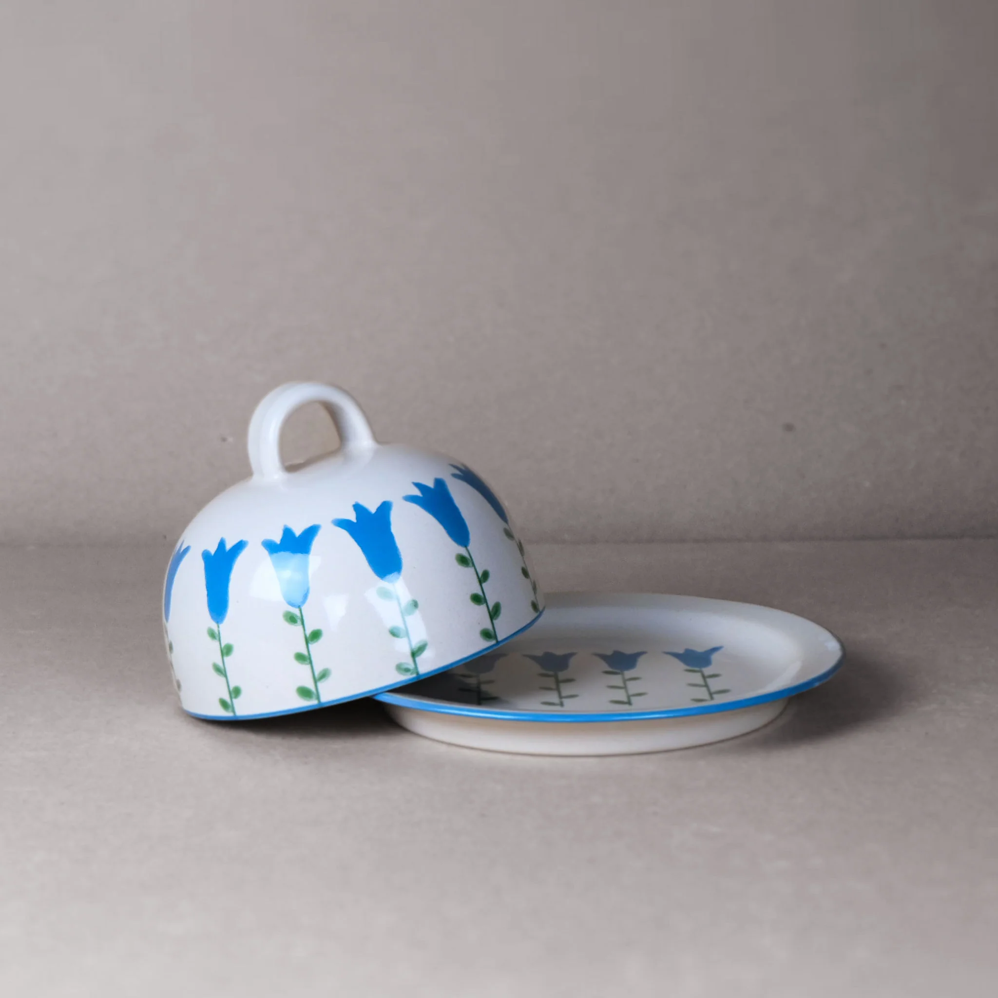 Harebell Cheese Dome and Plate - Image 3