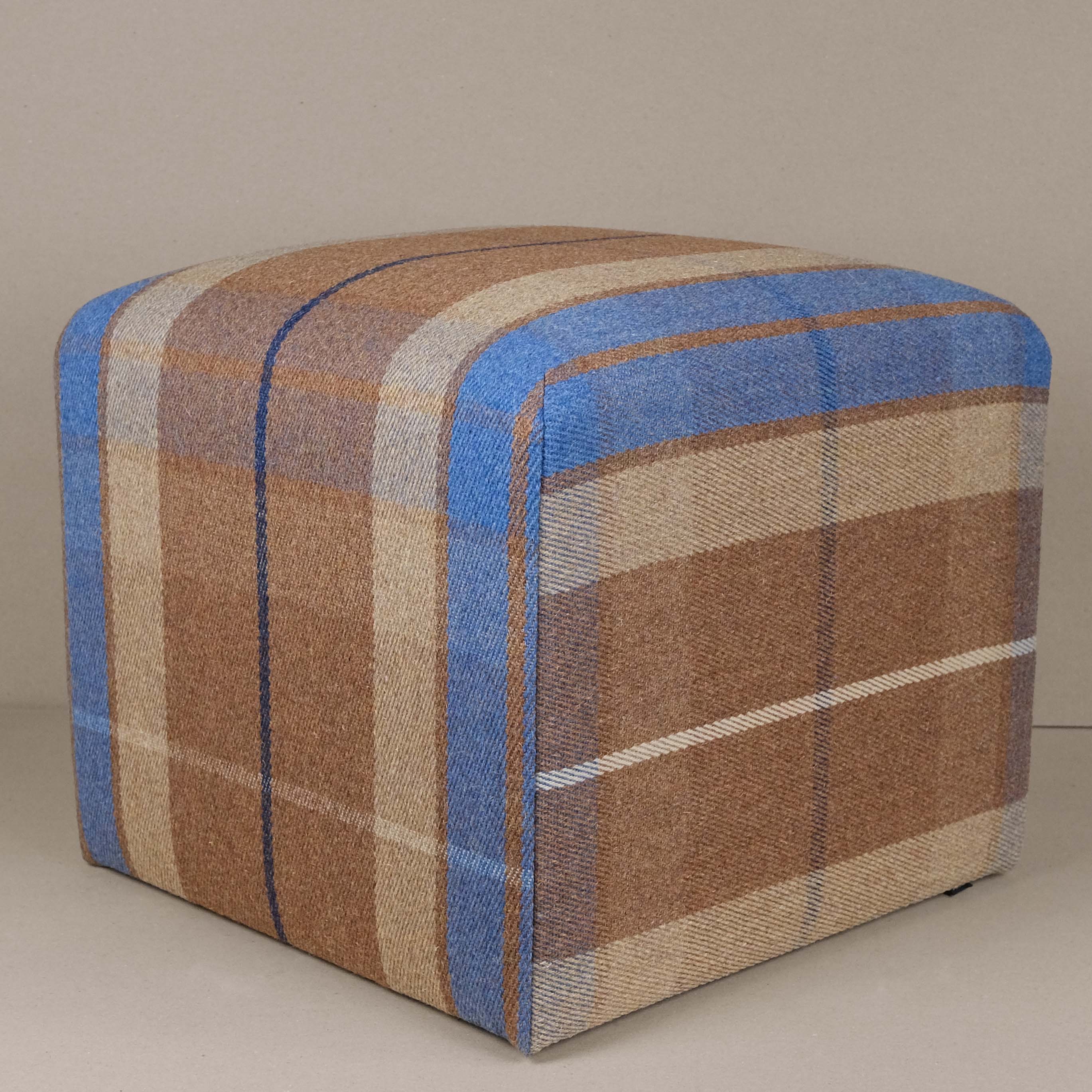 Jamie Fraser Carpet Cube - Image 3