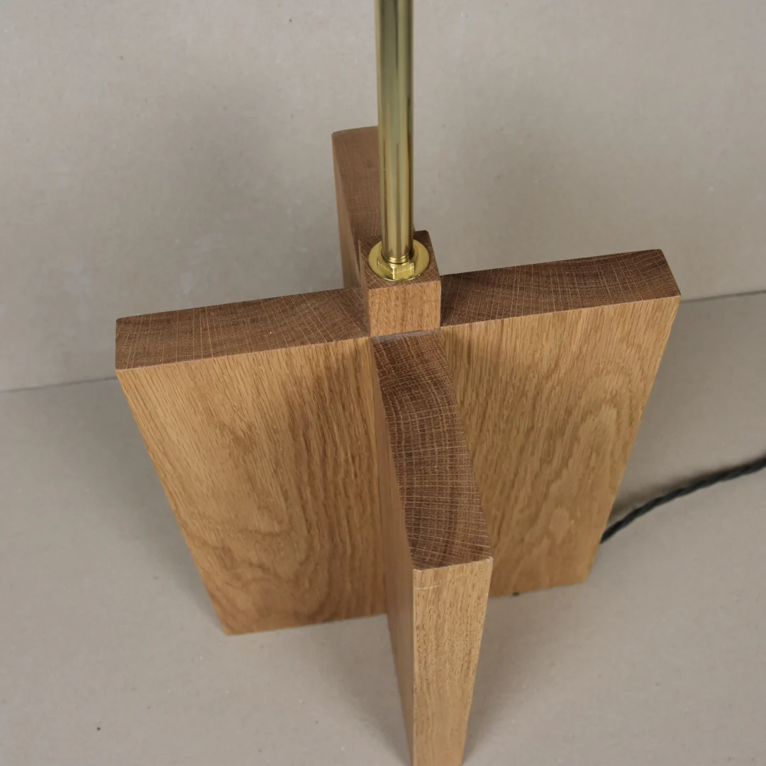 Medium Oak Lamp - Image 4