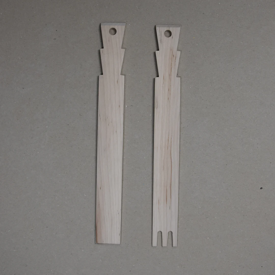 Medium Thistle Top Salad Servers