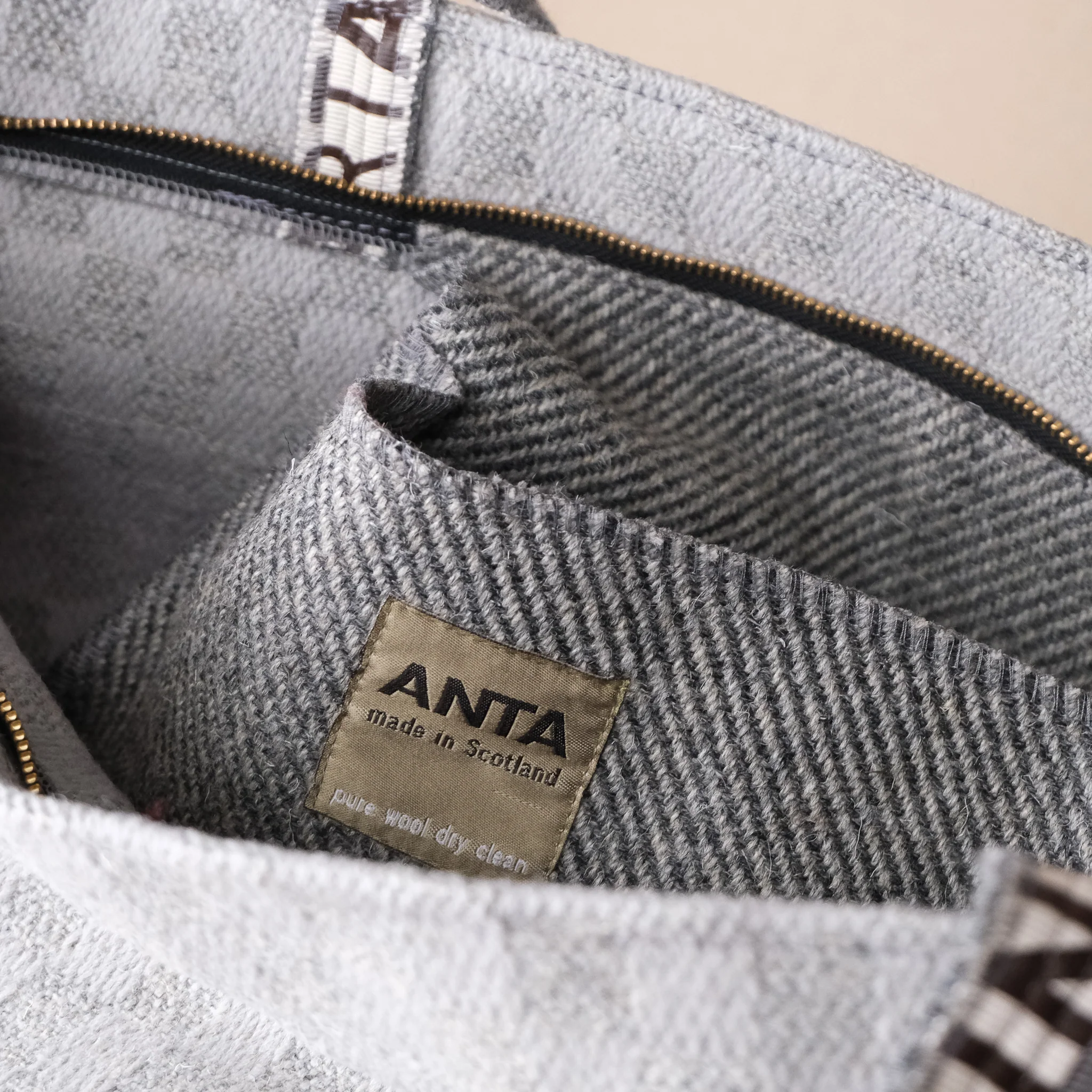 Morar Travel Bag - Image 3