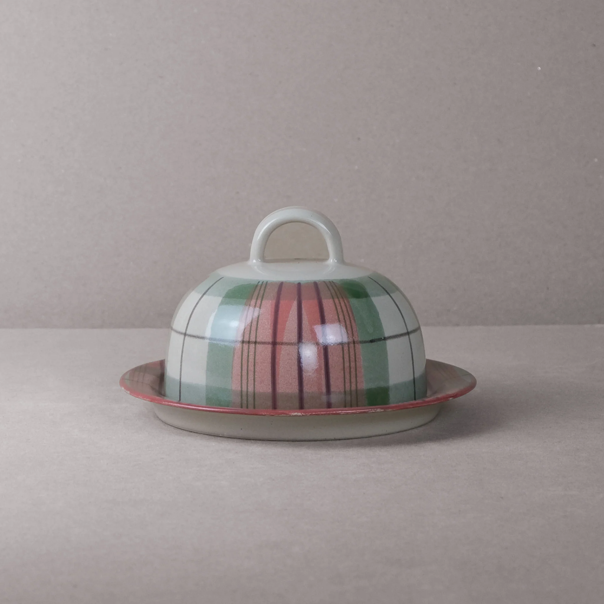 Ochil Cheese Dome and Plate - Image 3