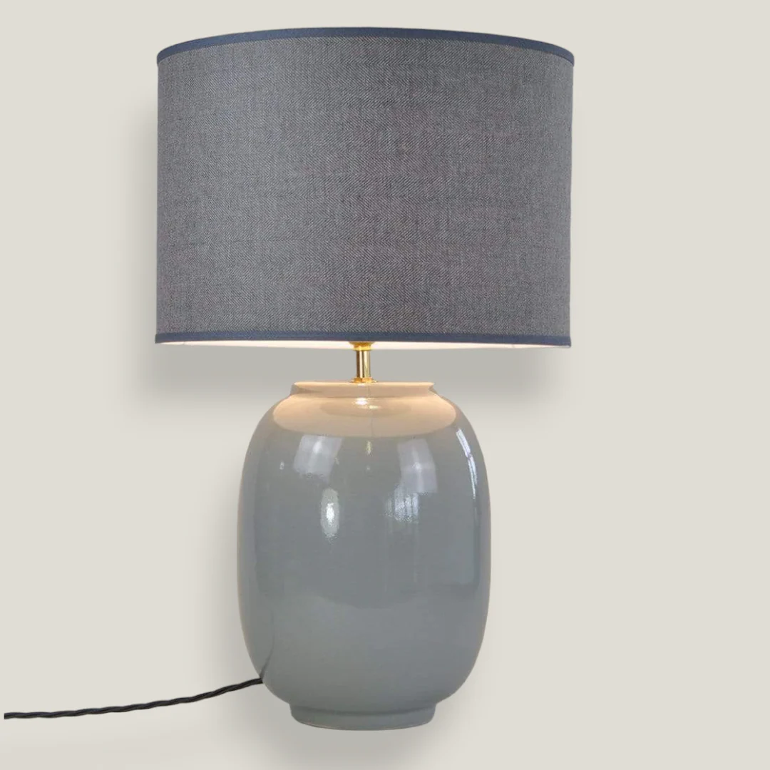 Oyster Large Table Lamp - Image 3