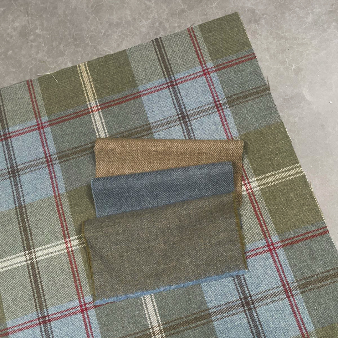 Ruaridh Waugh Lowland Wool Tweed - Image 3