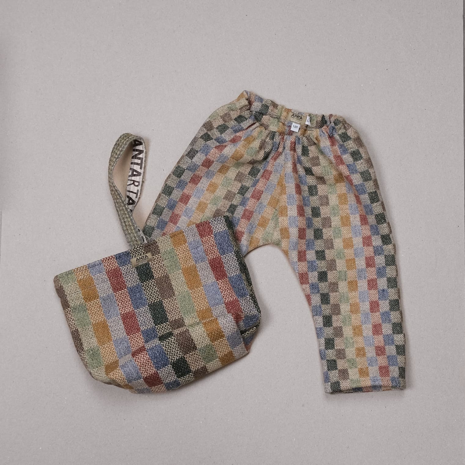 Uist Baby Trouser & Hamper Bag set
