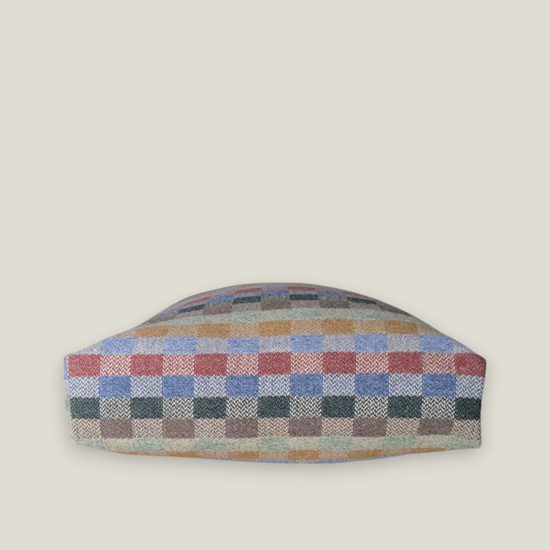 Uist Pet Bed - Image 6